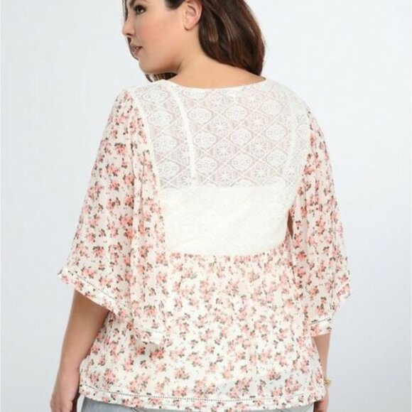 Torrid Floral Lace Chiffon Blouse Ivory H10946 - Picture 6 of 10